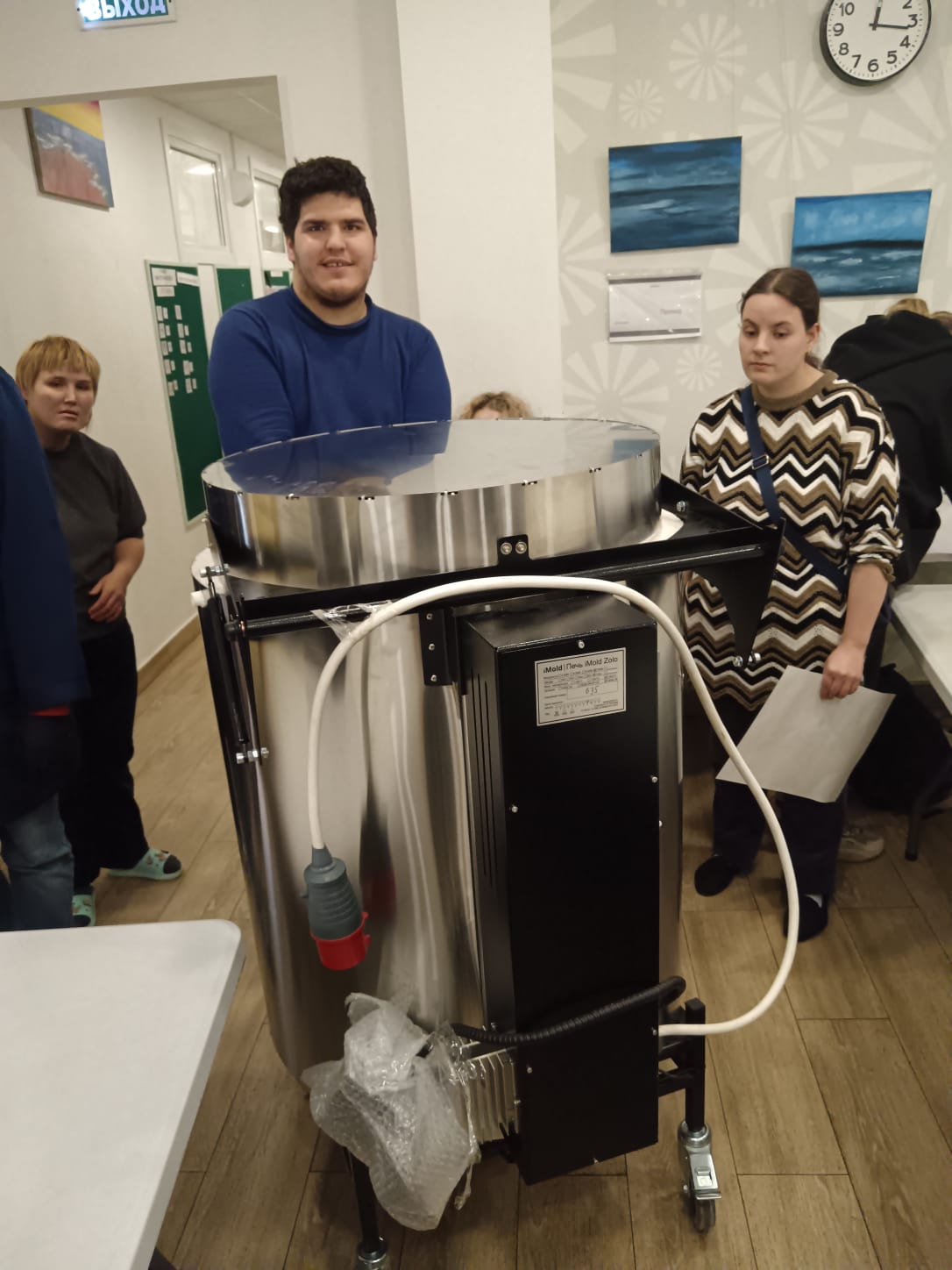 В наших мастерских появилась собственная муфельная печь для керамики